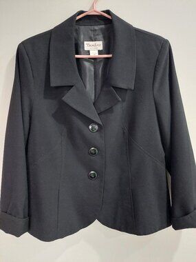 Tanjay Women's Size 12P Black Blazer